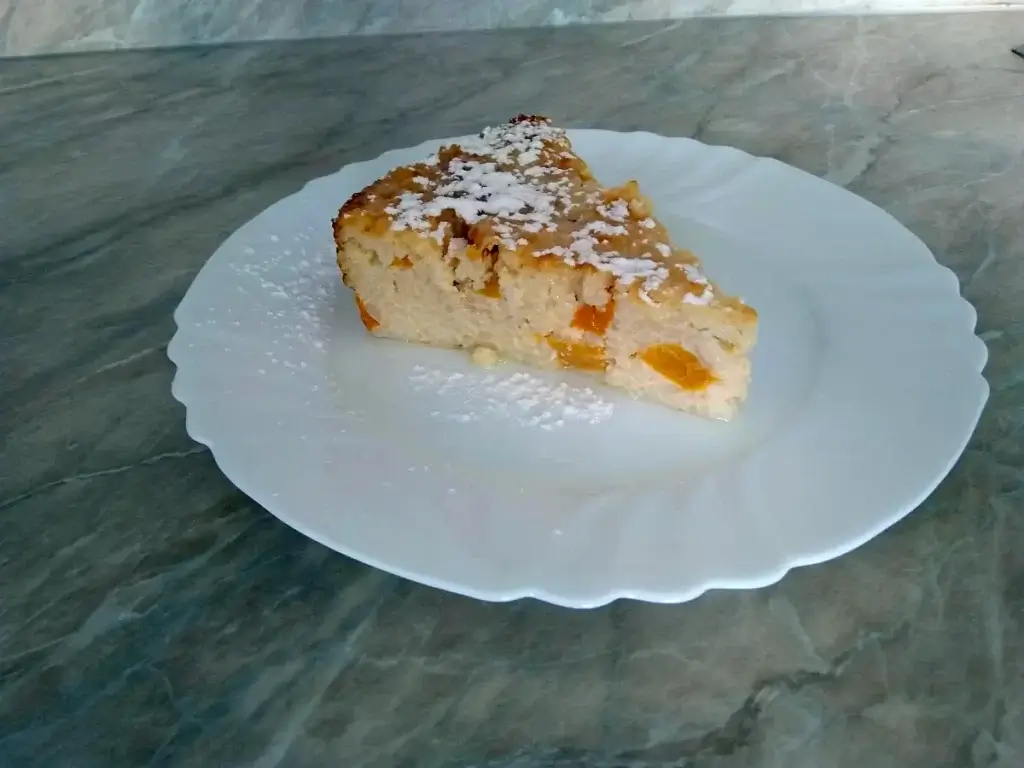 Rýžový nákyp s broskvemi